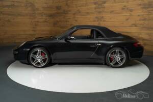 Imagen 4/6 de Porsche 911 Carrera 4 (2007)