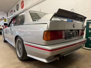 Image 17/21 of BMW M3 (1988)