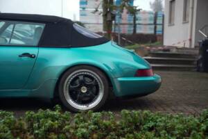 Afbeelding 2/13 van Porsche 911 Carrera 2 (WTL) (1993)