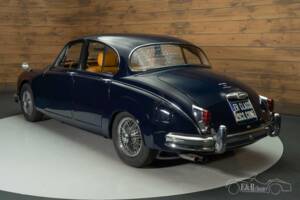 Image 14/19 of Jaguar Mk II 3.8 (1962)