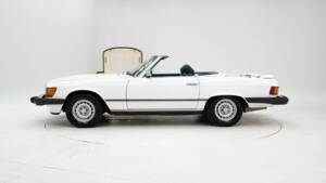 Image 8/15 de Mercedes-Benz 380 SL (1982)