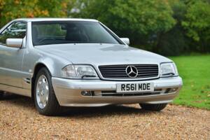 Image 7/12 of Mercedes-Benz SL 320 (1997)