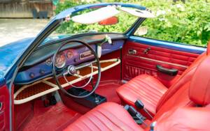 Image 19/36 of Volkswagen Karmann Ghia 1600 (1970)