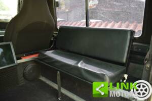 Image 10/10 of Land Rover Defender 90 (1997)