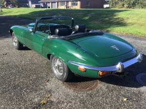 Image 8/22 de Jaguar Type E V12 (1974)