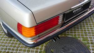 Imagen 10/37 de Mercedes-Benz 560 SL (1987)