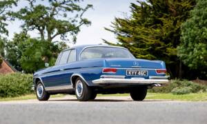 Afbeelding 19/62 van Mercedes-Benz 300 SE (1965)