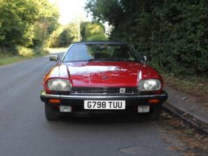 Image 2/20 of Jaguar XJS 5.3 V12 (1989)