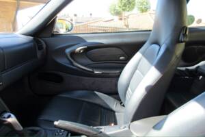 Bild 32/58 von Porsche 911 Carrera (2001)