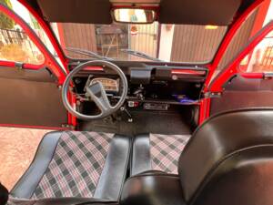 Afbeelding 22/28 van Citroën 2 CV 6 Club (1990)