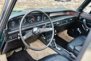 Image 28/50 of Rover 3500 (1972)