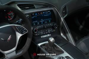 Image 20/23 of Chevrolet Corvette Stingray (2019)