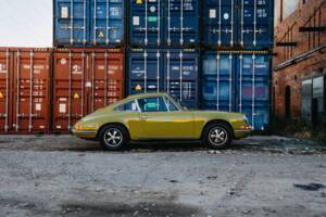 Image 24/32 de Porsche 911 2.0 T (1969)