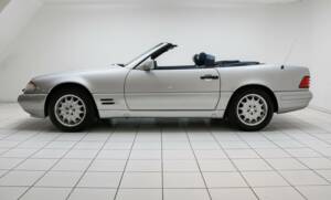 Bild 2/84 von Mercedes-Benz SL 320 (1996)