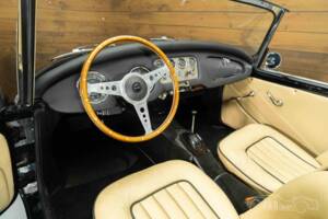 Bild 2/19 von Daimler SP 250 (1961)