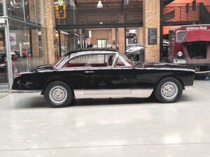 Image 3/31 of Facel Vega HK 500 (1961)