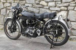Bild 31/44 von Vincent Black Shadow C (1952)