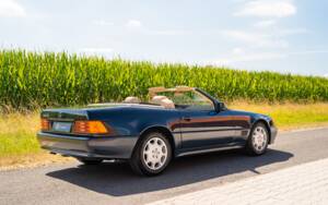 Image 5/44 de Mercedes-Benz 500 SL (1990)