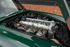 Bild 44/50 von Aston Martin DB 6 (1967)