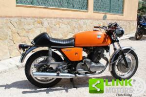 Image 3/10 of Laverda DUMMY (1972)