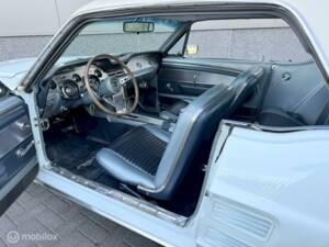 Image 10/36 of Ford Mustang Custom (1967)