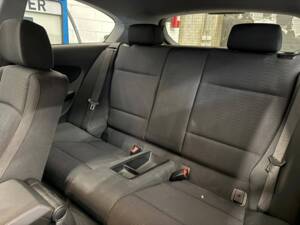 Image 11/18 of BMW 118i (2008)