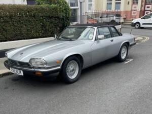 Image 1/8 de Jaguar XJ-SC 3.6 (1987)