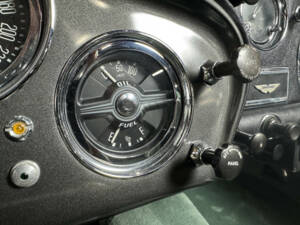 Image 29/37 of Aston Martin DB 2&#x2F;4 Mk III (1959)