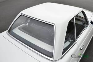 Image 11/50 of Mercedes-Benz 250 SL (1966)
