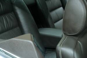 Image 39/50 of Mercedes-Benz 420 SEC (1989)