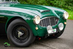 Image 32/59 of Austin-Healey 100&#x2F;6 (BN6) (1958)