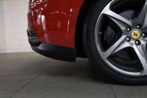 Immagine 19/50 di Ferrari FF (2011)