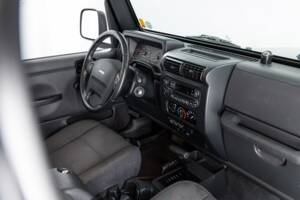 Imagen 18/30 de Jeep Wrangler TJ ESTREMO V8 (2005)