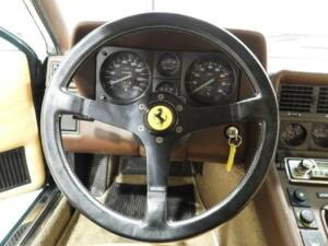 Image 6/15 of Ferrari Mondial Quattrovalvole (1983)
