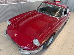 Bild 3/18 von Ferrari 330 GTC (1968)
