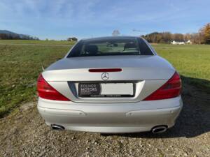 Image 84/89 of Mercedes-Benz SL 500 (2002)
