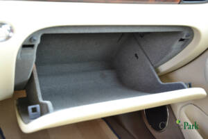 Image 34/46 of Jaguar XJ 8 3.5 (2007)
