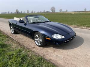 Bild 4/8 von Jaguar XK8 4.0 (1998)