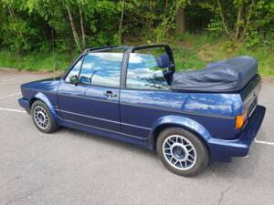 Image 42/75 de Volkswagen Golf Mk I Convertible 1.8 (1991)