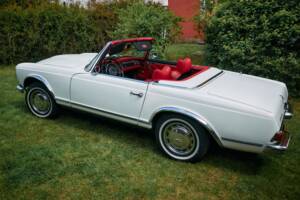 Bild 60/106 von Mercedes-Benz 280 SL (1969)