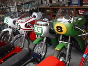 Afbeelding 6/15 van Benelli DUMMY (1969)