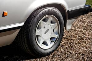 Image 28/50 of Ford Capri 2,8i (1987)