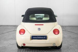 Bild 50/50 von Volkswagen New Beetle 1.6 (2003)