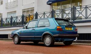 Bild 2/4 von Volkswagen Golf II GTi 16V 1.8 (1987)