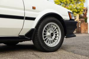 Bild 12/37 von Toyota Corolla GT (1986)