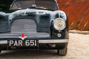 Image 16/34 of Aston Martin DB 2 (1953)