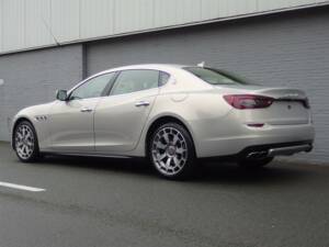Image 4/90 of Maserati Quattroporte GTS (2013)
