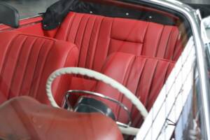 Image 23/50 of Mercedes-Benz 280 SE 3,5 (1969)