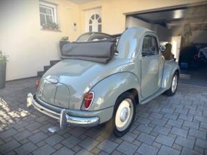 Image 4/8 of FIAT 500 C Topolino (1952)