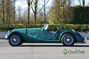 Image 2/50 of Morgan 4/4 Series IV (1962)